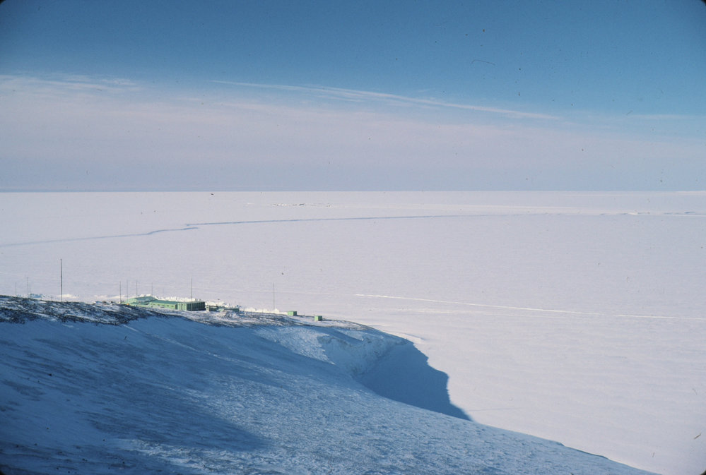 Scott Base, permanent and sea ice junction, Williams Field | Antarctica NZ