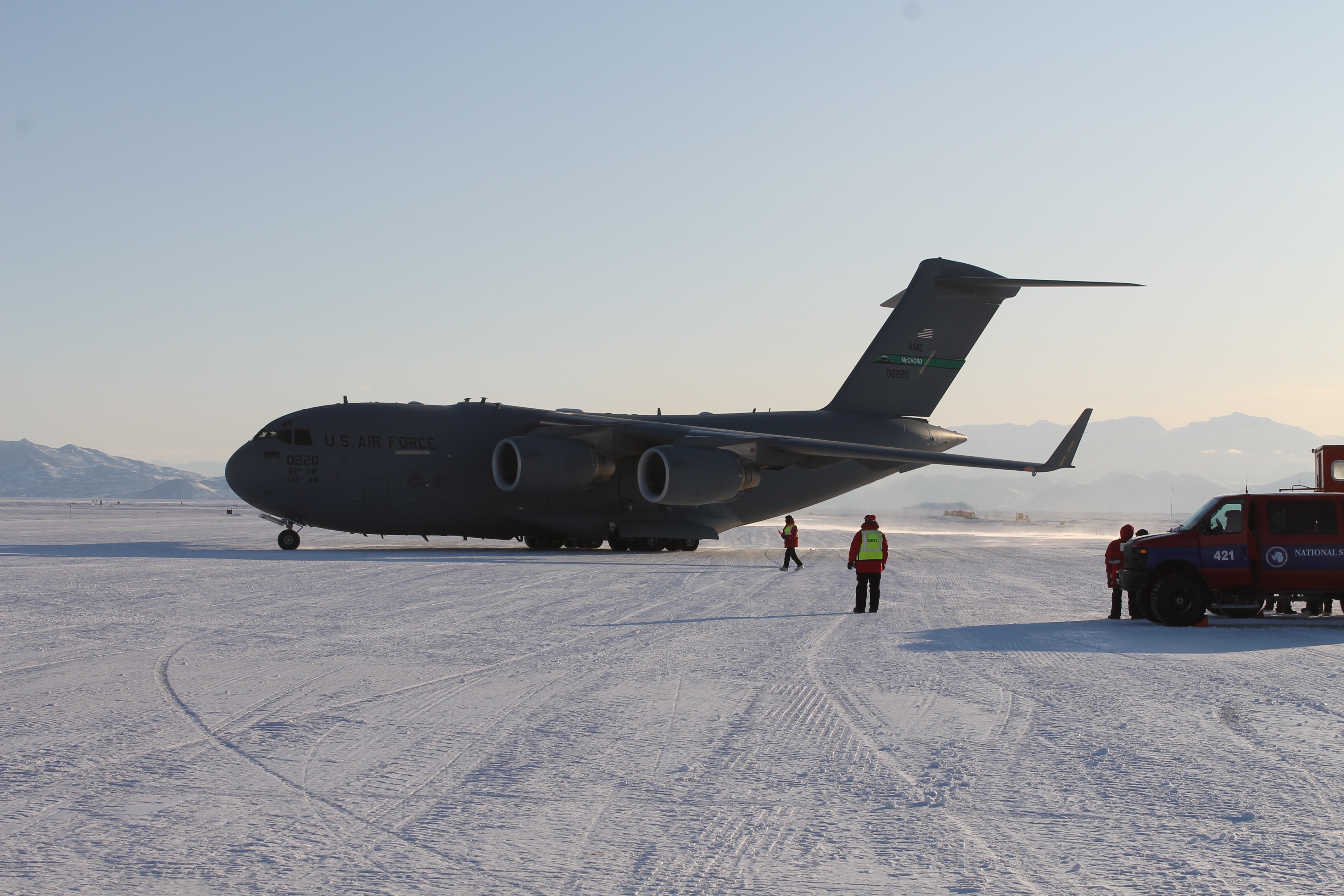 C17 taxiing in after arriving from Christchurch