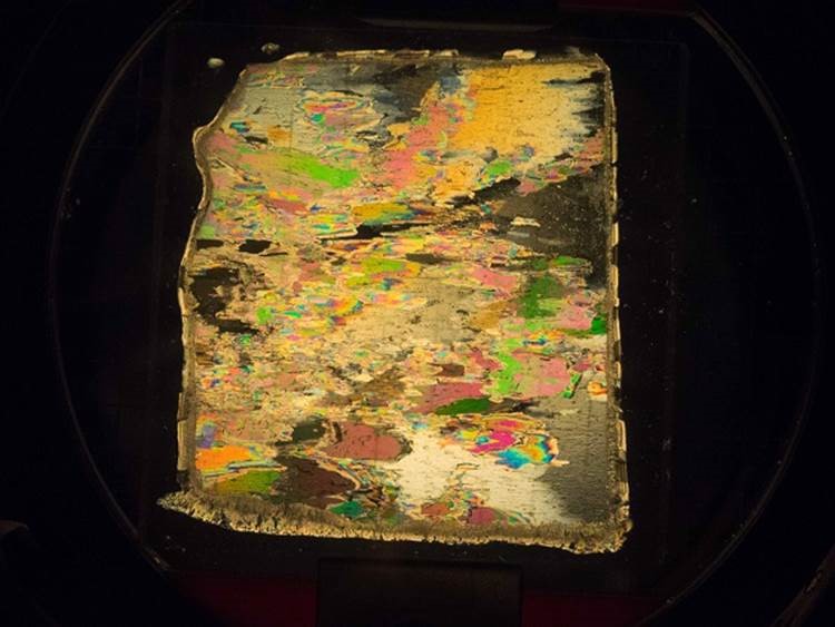 K131 Ice Shelf sample under cross polarised light