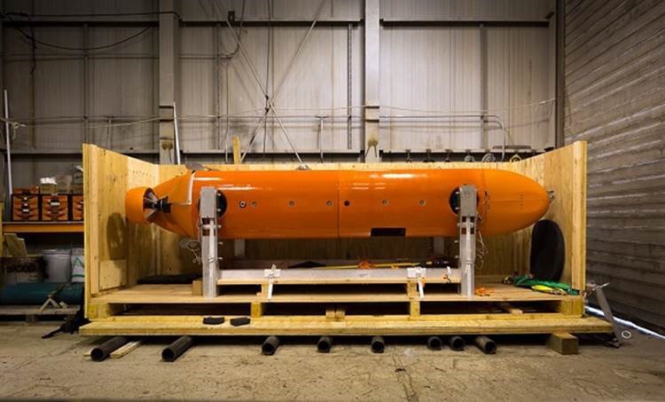 ARTEMIS Robotic Submarine taken from Stone Aerospace's Facebook page photographer Peter Kimball