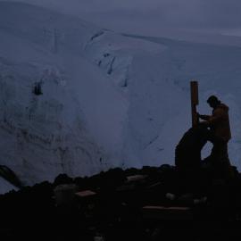 Erecting memorial cross
