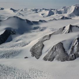 Icefall into Shackleton Glacier