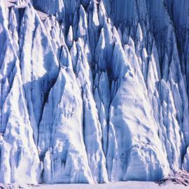 Cliff on north side of Taylor Glacier