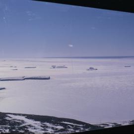 Icebergs- Bay of Sails