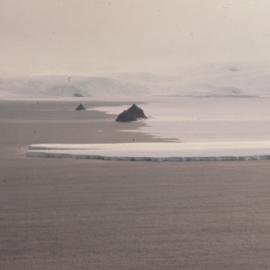 Melting Sea Ice round Razorback Islands