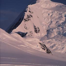 Anvers Island Peak