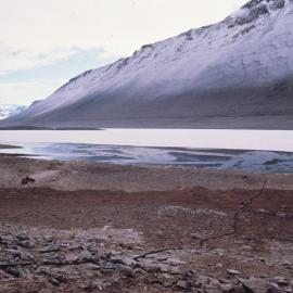 Freeze up, Lake Vanda