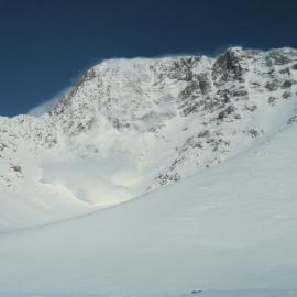 Powder avalanche, north face Mt Baxter