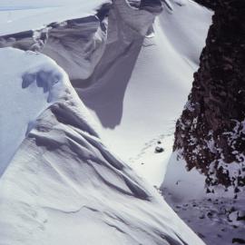 Wind scoop at Fang Glacier 