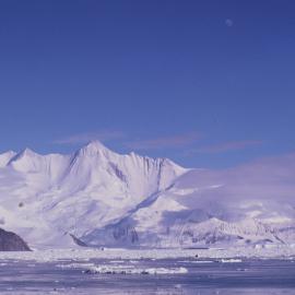 Moubray Bay and Mount Herschel