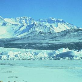 Royal Society Range and Koettlitz Snout from Heald Island to Mount Lister