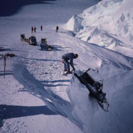 Extracting Toboggan 