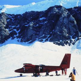 Twin Otter at field landing 