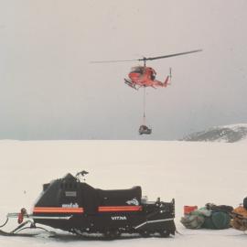 Helicopter and Grizzly at Blue Glacier
