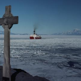 Icebreaker approaching Hut Point