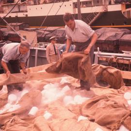 USS Arneb, Dry ice on frozen meat
