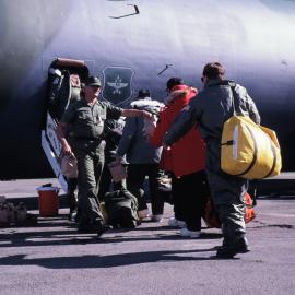 Handing out lunch