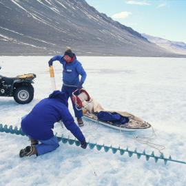 ESR Environmental: Pete Nelson & Kerry Webster unload equipment  