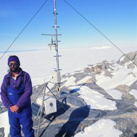 ITN Media Visit:  Burkhard Schroeter (K024), Granite Harbour