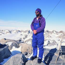 ITN Media Visit:  Burkhard Schroeter (K024), Granite Harbour