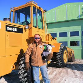 Fred Parsons, Scott Base Mechanic 98-99 Season with stuffed sheep 