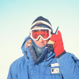 Ian Whiteley AFT trainer using VHF Radio