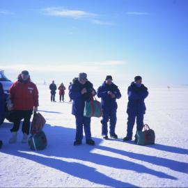 Waiting on the seaice runway