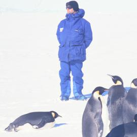 Garry Moore party on ice: Moore with Emperor penguins