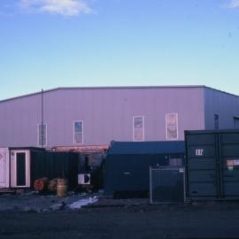 Garage Bay at Zucchelli Station