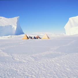 Staff visit (T Higham orientation): with K402 Cape Barne