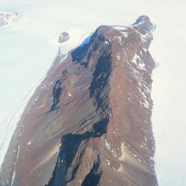 Pegtop Mountain, Mackay Glacier