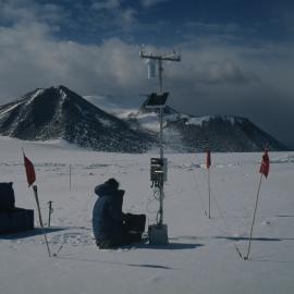 AWS on Lower Victoria Glacier