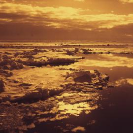 Pack ice, Christmas Eve 1910