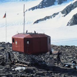 Lillie Marleen Hutte (NVL)