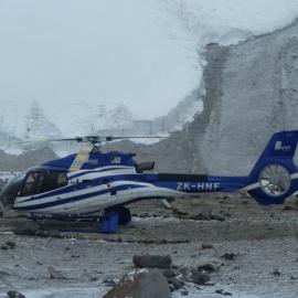Helicopters NZ helo in the Dry Valleys