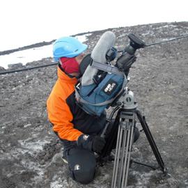 TV One crew at wind farm dedication, 21 January 2010