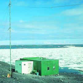Cape Bird hut 1979/80