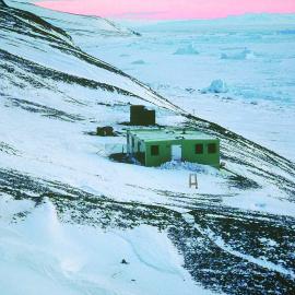 Cape Bird hut, October 1992