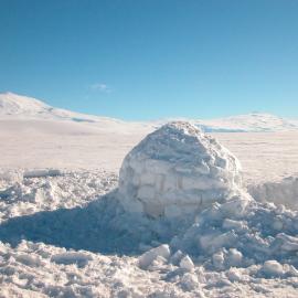 AFT, morning, Ross Ice Shelf, Windless Bight, snow shelter and Mt Erebus