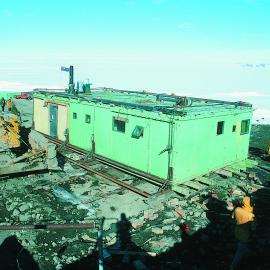 Moving A Hut at Scott Base