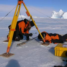 Cape Roberts tide gauge calibration