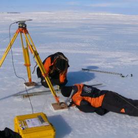 Cape Roberts tide gauge calibration
