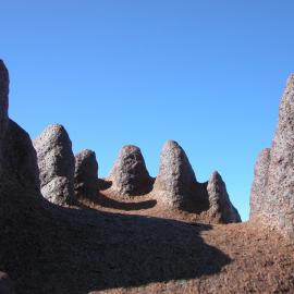 Mini pillars of dolerite on top of a large block of dolerite, Kennar Valley