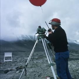 Balloon tracking at Vanda