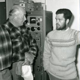 Governor-General Porritt visiting the laboratory