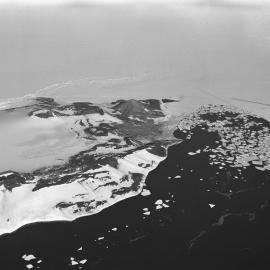 Armitage showing ice breakout, February 1958