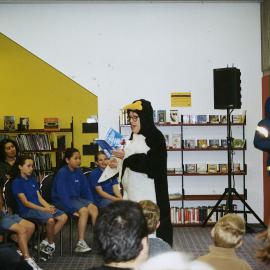 Margaret Mahy reading her new book "The Riddle of the Frozen Phantom"