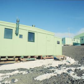 TAE Hut Entrance and Kitchen End