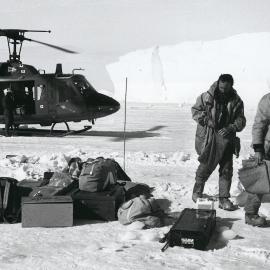 Dr Harry Keys of the Commission for the Environment (L) and field assistant| Ken West