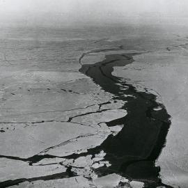 Shipping channel| McMurdo Sound